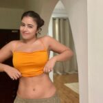 Shobhita Rana Instagram - hi 🧸🧋