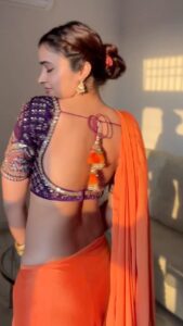 Shobhita Rana Instagram - miss wearing sarees, any of my friend getting married? 💕👇🏼