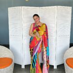 Shraddha Arya Instagram - Have a Colourful One …. #HappyHoliEveryone !!! 🩷