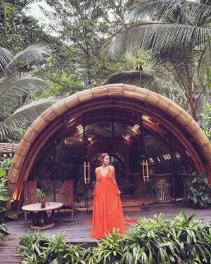 Shrenu Parikh Instagram - What’s brewing??! ☕️ 
.
.
Outfit: @nore21_in 
Brand Pr  @styling.your.soul x @socialpinnaclepr 
#bali #coffee #hideout #sideman #travel #stories #outfit #fashion #orangeisthenewblack