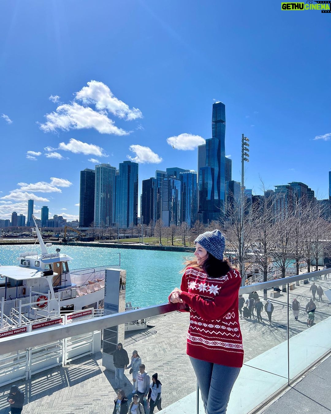 Shrenu Parikh Instagram - A HOLI-day in Chicago!! . Who all were here at the navy pier today?! Chicago, Illinois