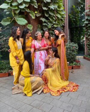 Shrenu Parikh Instagram - Can’t describe in words! 
The feelings were flowing in the form of tears of joy!!!
.
I was re-living my wedding… 
@nehalaxmi_  is living it! 
.
And @officialsurbhic was imagining how it will be in Just few days!🥺❤️
.
#haldi #shadi #bestfriends #wedding #rituals 
.
Kya aap bhi emotional ho gaye?