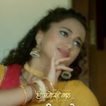 Shreyas Talpade Instagram - ऐल एक कान्हा पैल एक कान्हा दोघांतुन वाहे एक तीच राधा आलंय 'ही अनोखी गाठ'चं नवं गाणं 'सखी माझे देहभान' 🎶🎶 #HeeAnokhiGaath 1 मार्च 2024 पासून संपूर्ण महाराष्ट्रात प्रदर्शित. @maheshmanjrekar @zeestudiosmarathi @gururajkorgaonkar @gauri_ingawale @sharadponkshe #Suhasjoshi @rishi_saxena_official @deeptileleofficial @surabhibhave @vaibhavjosheeofficial @hiteshmodak @officialsalman.ali @esanidey @taufiqdjembe @mangeshcoolkarni @meashwin @zeestudiosofficial @zeemusicmarathi @zeemarathiofficial