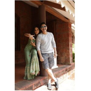 Shreyas Talpade Instagram - The beginning of our forever🧡🤍 
- Amla and Shri

📷 : @p2712shetty