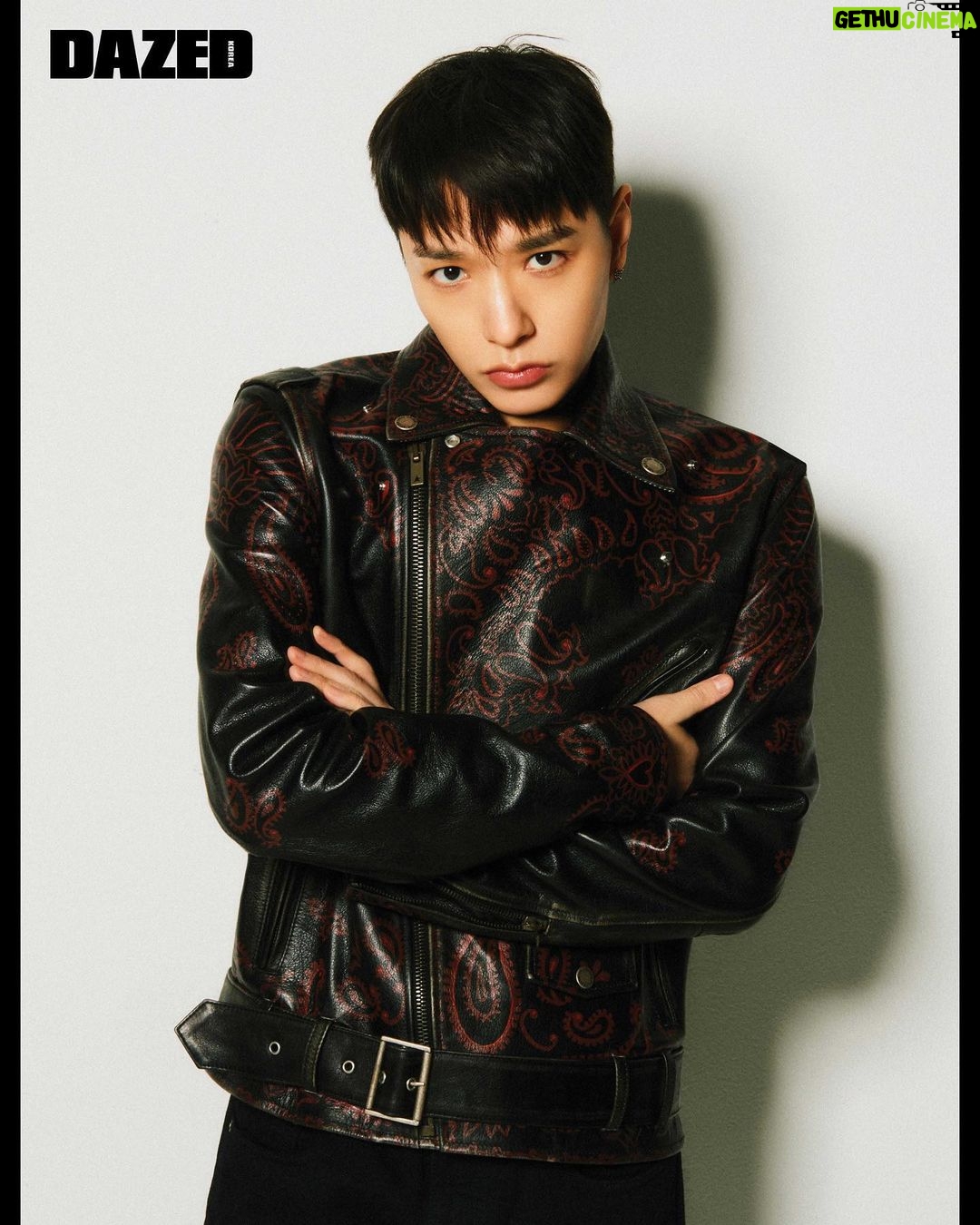 Simon Dominic Instagram - shoot me more stars⭐️ @dazedkorea with @goldengoose