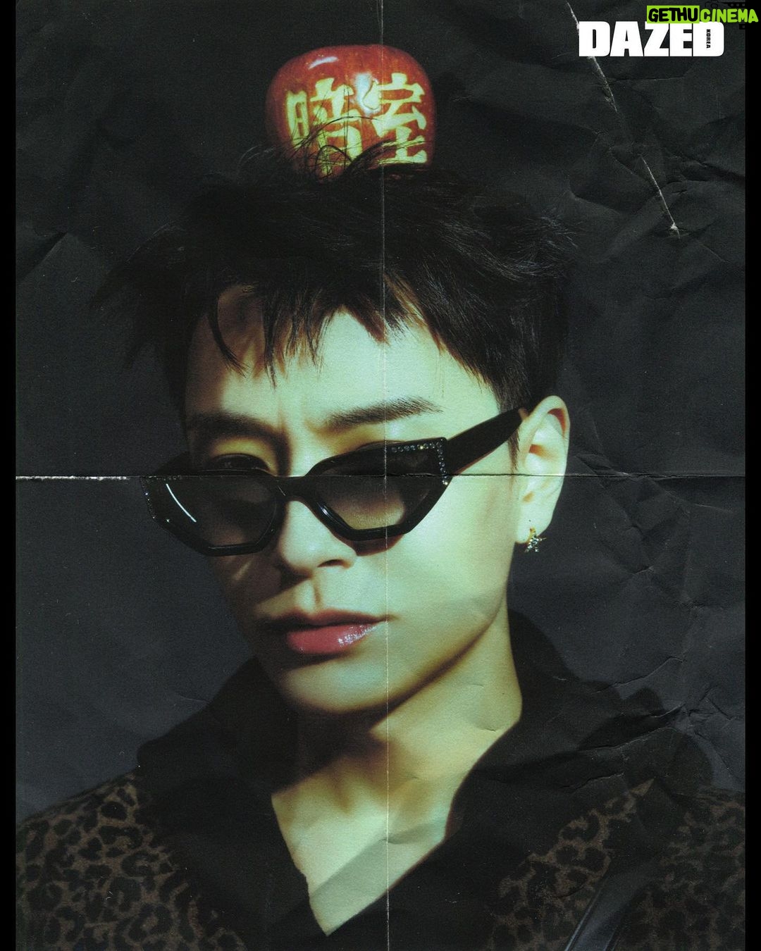 Simon Dominic Instagram - shoot me more stars⭐️ @dazedkorea with @goldengoose