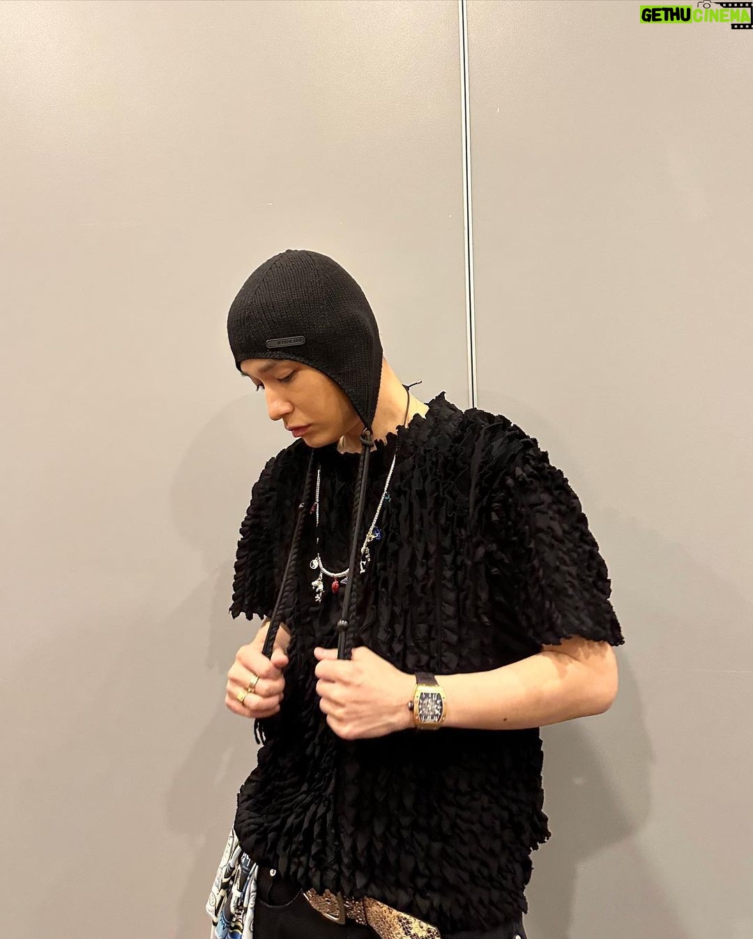 Simon Dominic Instagram - singapore so craaaazyy 🔥❤️🫡
