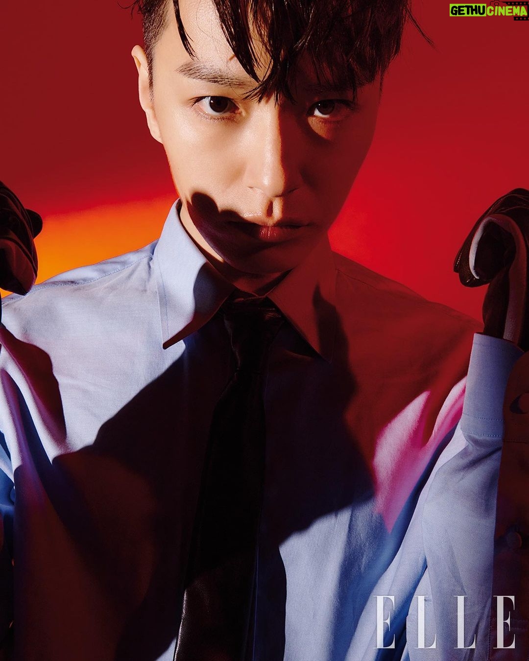 Simon Dominic Instagram - 쿠로우닉 @ellekorea