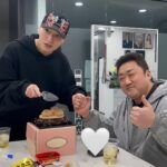 Simon Dominic Instagram - 생일은 아직 끝나지 않았다