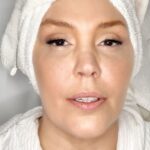 Simony Instagram - Tudo isso em um só produto, 12 gotinhas diárias e só, transforme a sua pele e saúde assim como transformei a minha💜 @beautymunebr Link na Bio