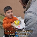 Simony Instagram - "Ensine a criança o caminho, e ainda que for velha, não se desviará dele" ❤️❤️❤️Deus abençoe a todos❤️❤️❤️