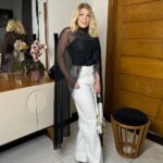 Simony Instagram - A vida sempre nos apresentará dificuldades , é assim que ela nos ensina suas lições e nos permite evoluir Capa @lakshmideusa