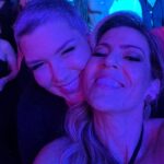 Simony Instagram - Não acredito em encontros e sim em reconhecer, reencontrar 🥰 te amo @fepascucci feliz vida. Obrigada por tanto ❤️❤️ PARABÉNS 🎈🎊🍾