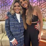 Simony Instagram - Feliz em te ver. Eu li cada comentário de amor e carinho que vc escreveu pra mim durante o tratamento. Gratidão @patriciapoeta ❤️❤️❤️❤️❤️ amei tudo hoje Terninho @bytatimendes Make @educruz1