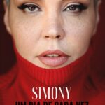 Simony Instagram - Hoje oficialmente lanço meu ebook. Sonhos sendo realizados tenho muitos muitos sonhos. Eu espero de verdade ajudar você que está passando por isso e também sua família. Tenho o dever primeiro como mãe, mulher e principalmente porque entendi essa missão. Link na bio ❤️❤️❤️❤️ Foto @itamazzutti São Paulo, Brazil