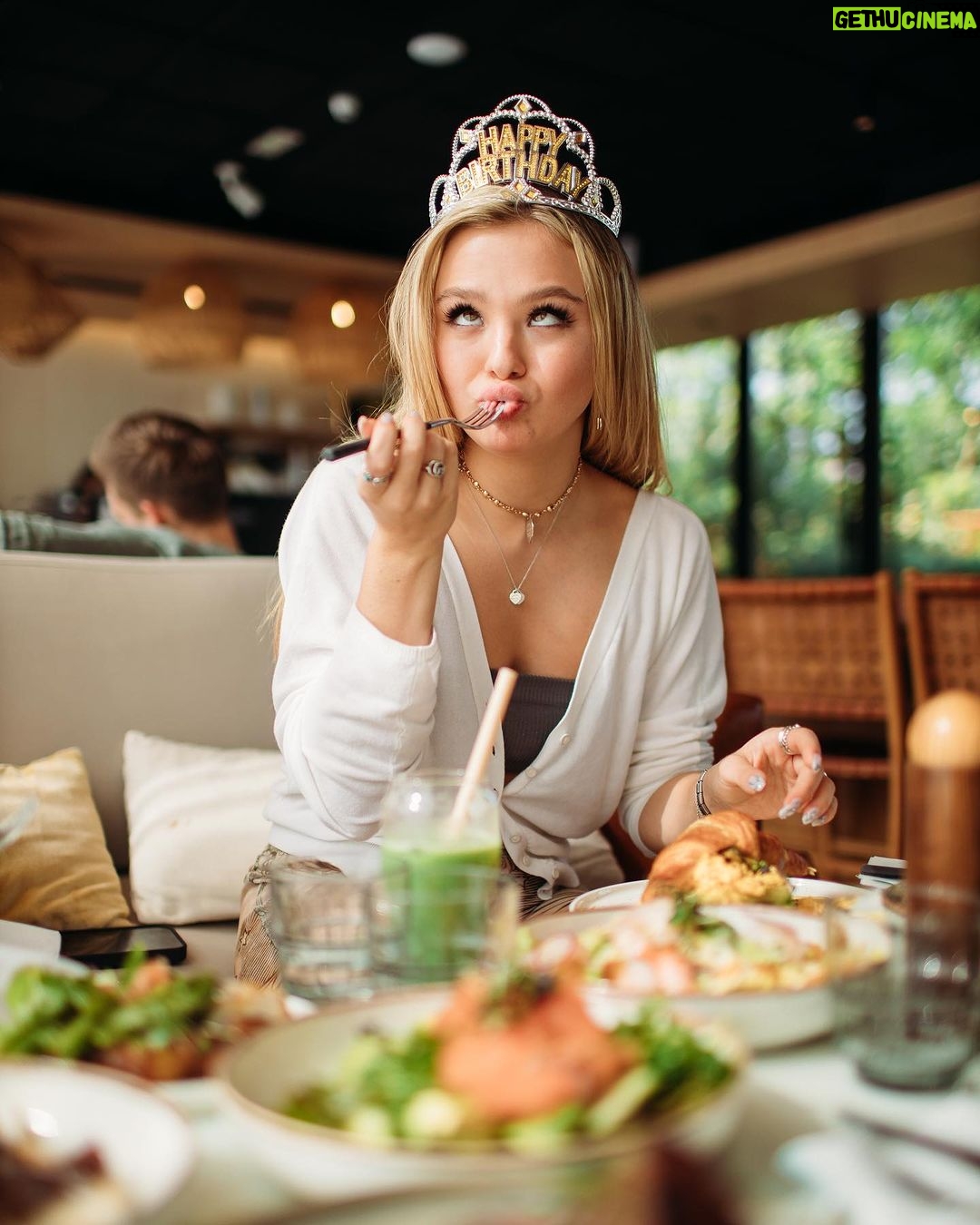 Sofya Plotnikova - 81.7K Likes - Thank you all so much for Bday’s wishes💌
I’m so grateful to have every single one of you in my life!!
I feel so blessed to celebrate this day with my siblings after such a long time apart!🩵🥹