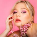 Sofya Plotnikova Instagram - B L O O M 𝒾𝓈 𝒶 𝒷𝑒𝒶𝓊𝓉𝒾𝒻𝓊𝓁 𝓅𝓇𝑜𝒸𝑒𝓈𝓈 𝑜𝒻 𝒷𝑒𝒸𝑜𝓂𝒾𝓃𝑔
