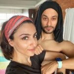 Soha Ali Khan Instagram - Yes, please ❤️