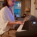Soha Ali Khan Instagram – Channeling the festive spirit #silentnight #piano helped by my own little elf 🎥 with just the best encouragement ❤️ !!