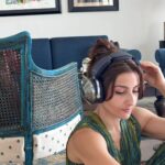 Soha Ali Khan Instagram – Don’t turn up the volume – just shut out the background music!! These are some seriously cool noise cancelling headphones with boss attitude and incredible audio quality!
#DysonIndia#gifted #dysonzone #noisecancelling #headphones #music #collab