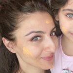 Soha Ali Khan Instagram - The work life balance can be sweet ❤️ #weekend #events #householdchores #motherhood