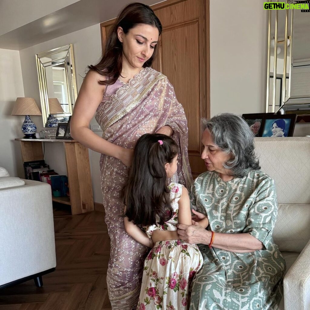 Soha Ali Khan Instagram - It’s never too late to learn something … or to teach someone..celebrating women’s day with some of my favourite ladies ♥️ #happywomensday