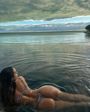 Sommer Ray Instagram - 💧