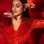 Sonakshi Sinha Instagram - Details ✨