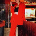 Sonakshi Sinha Instagram - Last pic is for all Valentines waale 🤪❤️
