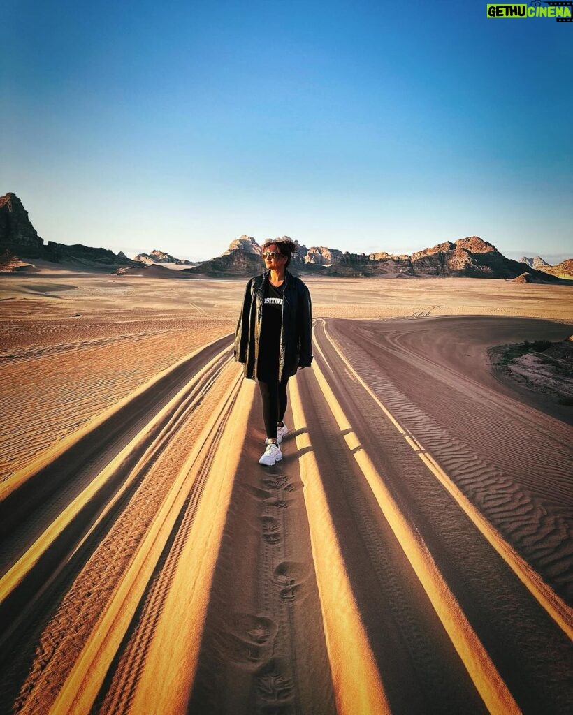Sonakshi Sinha Instagram - A hot minute in #Jordan 🇯🇴… actually no it was quite cold! #wadirumdesert #sonastravels