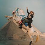 Sonakshi Sinha Instagram - Aaj ka post dedicated to Majnu bhai 😂😂😂😂 #iykyk #Sonastravels #Cairo #Egypt