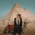 Sonakshi Sinha Instagram - Lo and behold - the great Pyramids of Giza (aur saath mein feature karte hue - ship of the desert Camel bhai) Thats one off the bucket list ✅ #sonastravels #egypt #Cairo #pyramidsofgiza