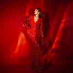 Sonakshi Sinha Instagram - Cant ignore this red flag 🚩