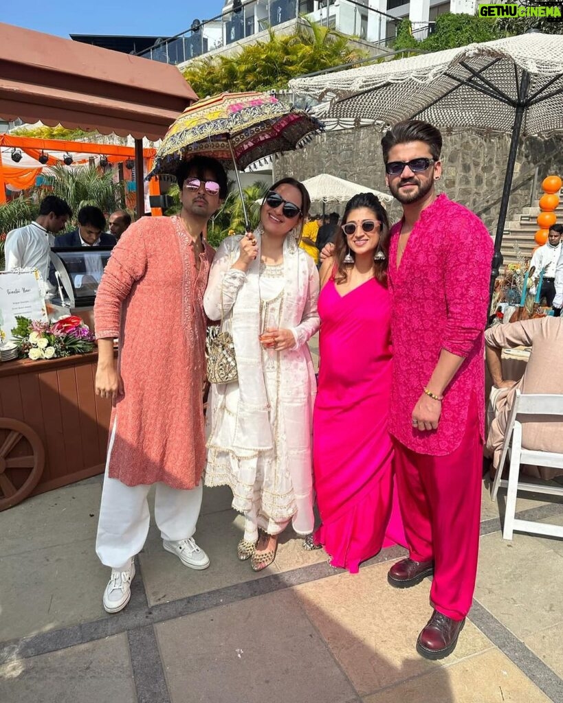 Sonakshi Sinha Instagram - Thank you for getting married @zmaahir and @sanjanavgoenka… the collective happiness at that wedding was like nothing ive ever seen before! The love, the friendship, the laughter, the magic… all that happened there is what i wish for you both now and forever ❤️ love you guys! First pic is a pictoral representation of the happiness felt in the pics that follow… so scroll!
