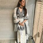 Sonakshi Sinha Instagram - Vaadiyon mein wedding… filmy hona zaroori hai!!! Mahabaleshwar
