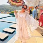Sonakshi Sinha Instagram - Bridgerton… but make it desi 🤓