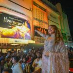 Sonakshi Sinha Instagram - Tonight was magical! We are spellbound ✨ Thank you for your love for #TilasmiBahein ❤️ #TilasmiBahein SONG OUT NOW Heeramandi: The Diamond Bazaar coming on 1st May, only on Netflix 💎❤️ #Heeramandi #HeeramandiOn1stMay #HeeramandiOnNetflix #SanjayLeelaBhansali #BhansaliMusic @prerna_singh6 @m_koirala @aslisona @aditiraohydari @sharminsegal @therichachadha @iamsanjeeda @amturazofficial @sharmistha2000 @iamkrutimahesh @netflix_in