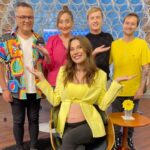 Sonia Abrão Instagram - NO ENTREVISTÃO DE HOJE, A TOP MODEL INTERNACIONAL E APRESENTADORA JÚLIA PEREIRA! À espera do segundo bebê, ela vai dar dicas de como ser uma grávida elegante e uma orientação imperdível em matéria de moda para todas as mulheres e homens tbm! Júlia ainda vai contar muita coisa da sua vida pessoal e de sua batalha pra vencer na carreira na Europa e Estados Unidos! Um papo super gostoso, descolado e inteligente na nossa tarde! Quer ser fashion? Cola com ela!!! 🥰 ÀS 15:00, NA REDE TV! e com nosso time: @vladimiralves, @soniaabrao, @aarontura e @alessandrolobianco! 📺❤️ #SoniaAbrao #ATardeESua #CALONE #DBIPro