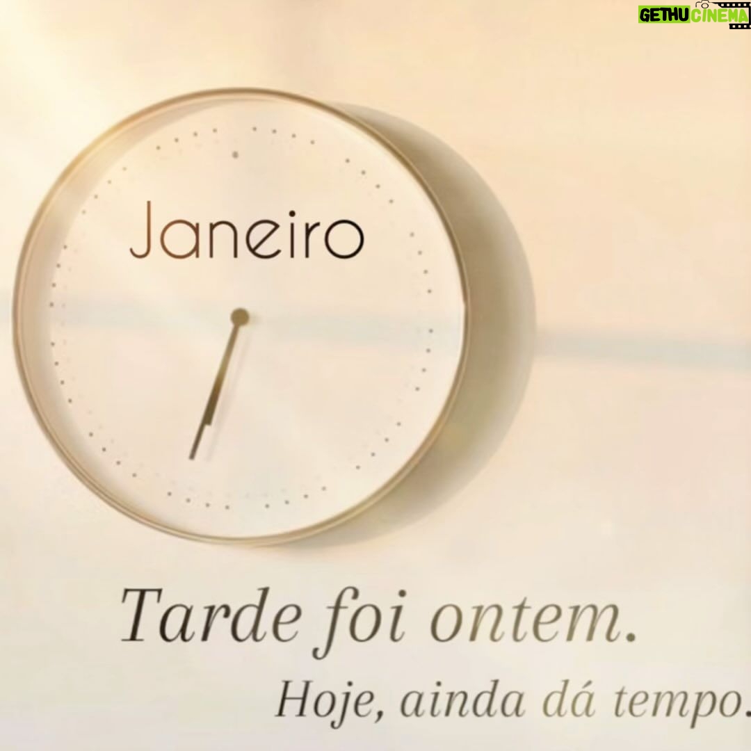 Sonia Abrão Instagram - 1/366 ⏰🙏❤️🍀(Arte: @_dayanamenezes)