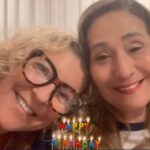 Sonia Abrão Instagram - Pra minha amiga de todas as horas…Que Deus te cubra de bênçãos, Cris! Feliz aniversário, @moreira.policene! 🙏❤️❤️❤️❤️❤️❤️❤️🎂🎉