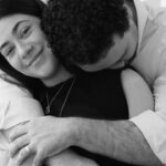 Sonia Abrão Instagram – Sabe aquela lembrancinha que a gente recebe na maternidade, quando uma nova vida chega, e vamos conhecer? Guardamos com carinho e, depois de anos, quando achamos ela, a gente se lembra do quão especial foi aquele momento.

A @ninamaterna foi a escolhida para nos ajudar nessa missão de eternizar a chegada do Filippo na vida dos nossos amigos e familiares, e gostaríamos de compartilhar esse momento único com todos vocês. 

Bem vindos ao primeiro episódio, de três, da série: “A CHEGADA DE FILIPPO” 💙

Vídeo: @lira_filmaker 
Agradecimentos: @ninamaterna @jubutlerbabyshopper 

#CALONE #paisdeprimeiraviagem #maternidade #paisdemenino São Paulo, Brazil