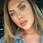 Sophie Hall Instagram - Is it true all the women that grew up with bald fathers are spoiled? In my case, I definitely believe it to be true lol.
