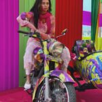 Soundarya Sharma Instagram - इस बार नये रंग दिखे 🥳 रंग बरसे on Later - Gram 🌈 बुरा ना मानो होली है 🤩❤️💚💛💜 वैसे सूट जचता है ना मुझपे 😎!? #Holi #colors #colorsofInstagram #SoundaryaSharma #holihai #festivals #indian #india #splash #trendingnow #instagood #gram