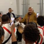 Steve Harvey Instagram – When you randomly run into uncle @iamsteveharveytv in the hallway before a performance .