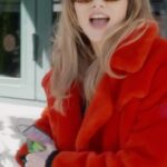 Suki Waterhouse Instagram - We shot 24 hours with @voguemagazine the penultimate day of the coolest place in the world tour for our show at the @fondatheatre ✨💕thank you also to @robzangardi for letting us raid HQ!
