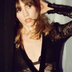 Suki Waterhouse Instagram - @elreytheatre by @dannah.co