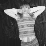 Suki Waterhouse Instagram - 1m streams on To Love!! Thank you >33 🥹❤️