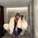 Suki Waterhouse Instagram -