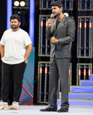 Sundeep Kishan Instagram - Best Actor Jury 2023 Gama Awards Telugu
For #Michael ♥️
The Fact that it is for #Michael makes it so much more Special .. dedicating it to my Director @je.ranjit , Dop @kirankoushik10 , my producers @karancofficial , @svcllp , my Co-stars @actorvijaysethupathi anna , @divyanshak & the entire Team of #Michael who put their Heart & Soul into bringing this Mad Idea to Life ♥️
#Dubai