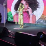 Taís Araújo Instagram - Ontem foi noite de Favela Gala Rio, que é a realização de um sonho coletivo. É meu terceiro ano trabalhando para a @gerandofalcoes e a admiração por todas as pessoas que fazem acontecer, que somam e se comprometem em manter sonhos vivos, só cresce! Todo dinheiro arrecadado ontem no leilão será integralmente investido em projetos nas favelas da nossa cidade. Obrigada mais uma vez @edulyragf , @__gabiz__ e a todos que compareceram, apoiaram, doaram dinheiro, trabalho… Vocês são essenciais na luta pela dignidade. Avante Gerando Falcões!